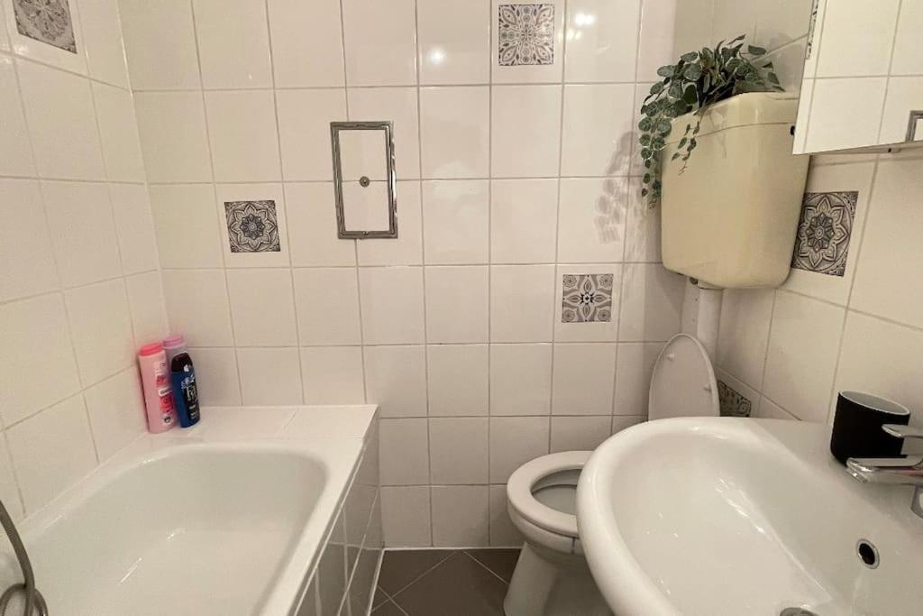 Mariahilfer Street Apartment 비엔나 외부 사진
