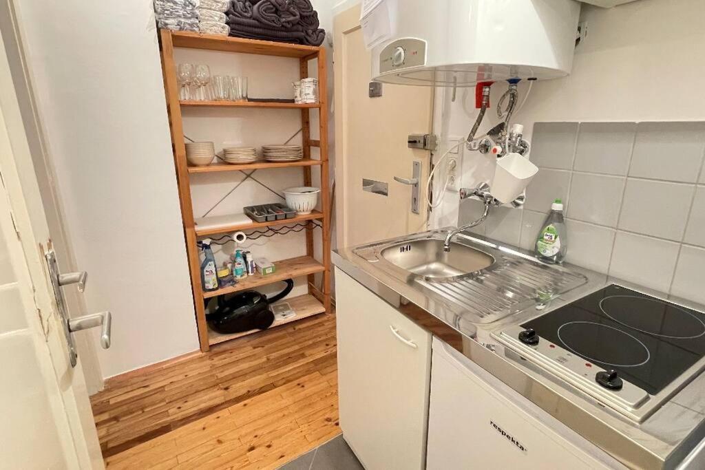 Mariahilfer Street Apartment 비엔나 외부 사진